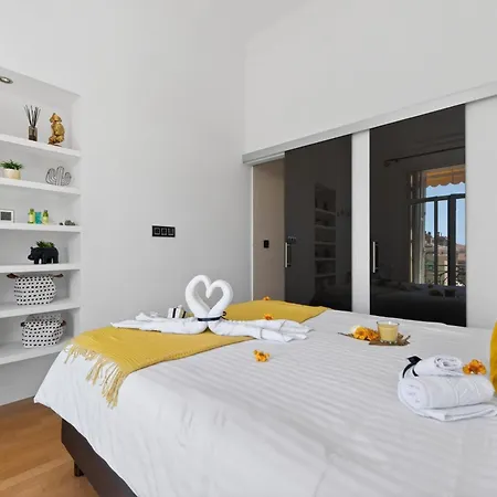 Le Malte - Splendide 2 Pieces Dans Palace - Carre D'or Menton